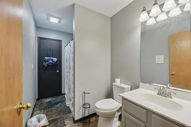 $359,999 | 2313 Pine Creek Court, South Bend, IN 46628