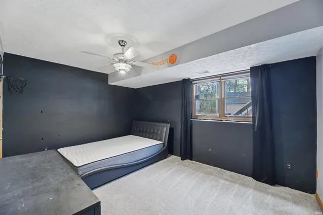 $359,999 | 2313 Pine Creek Court, South Bend, IN 46628