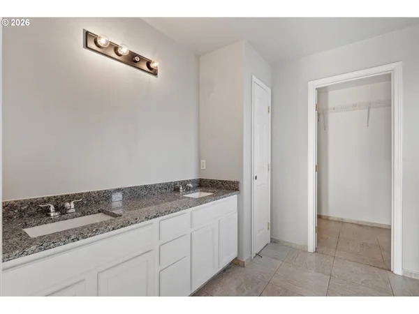 $399,000 | 639 East Browning Avenue, Hermiston, OR 97838