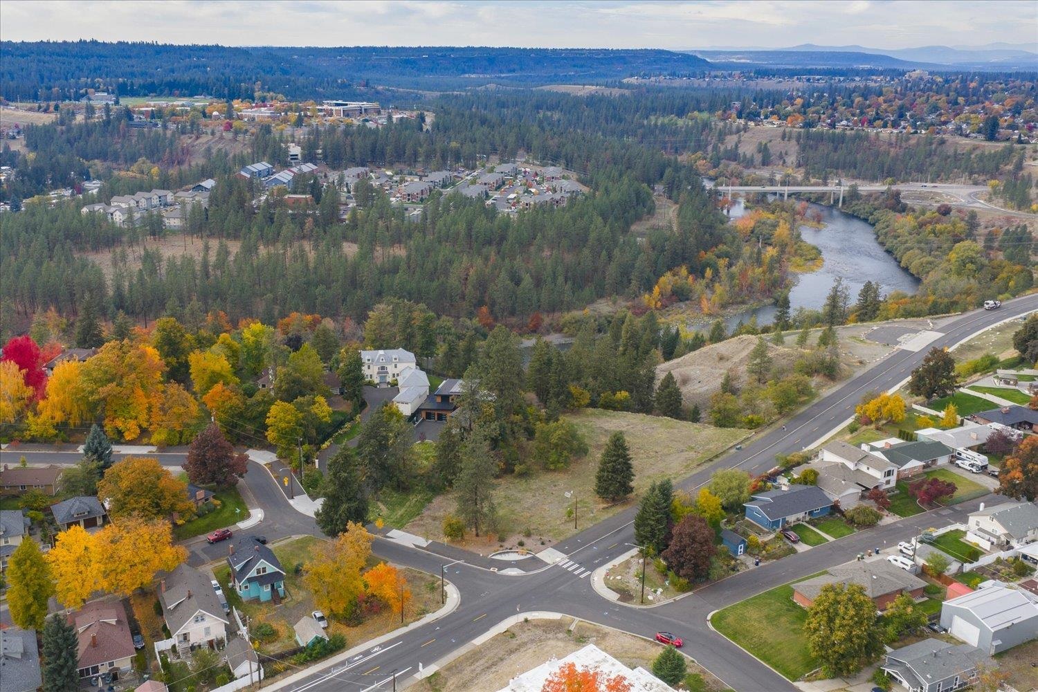 1757 North W Point Road Spokane, WA 99201 - Photo 11 of 12 Gallery Image 11