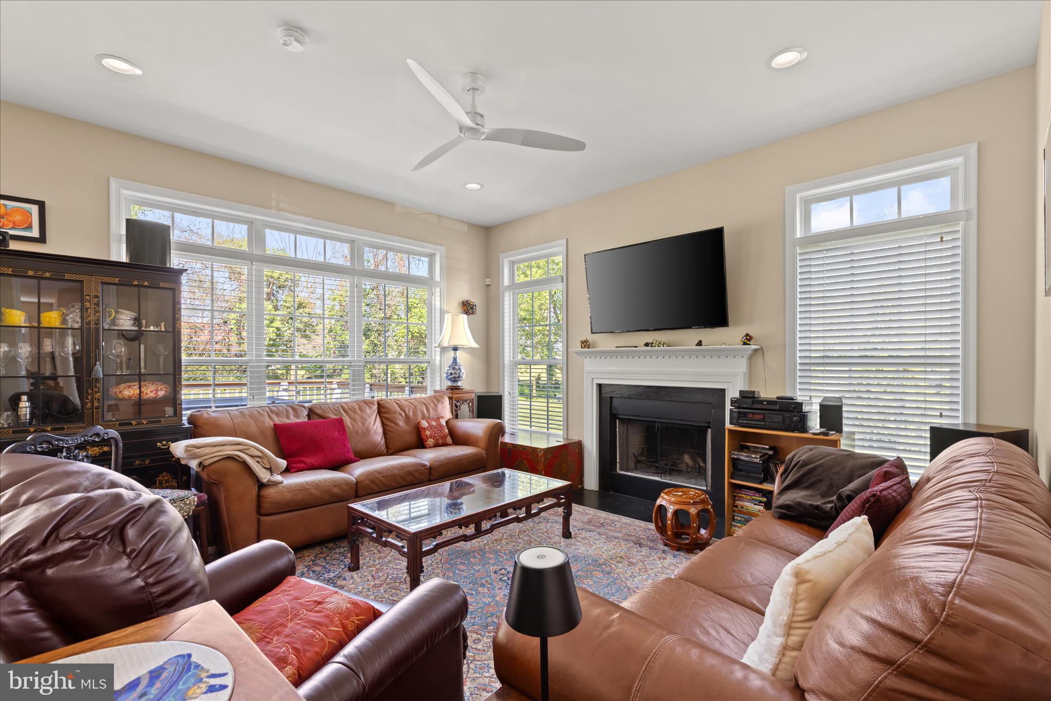 102 Delaware Avenue Hamilton, VA 20158 - Photo 20 of 50