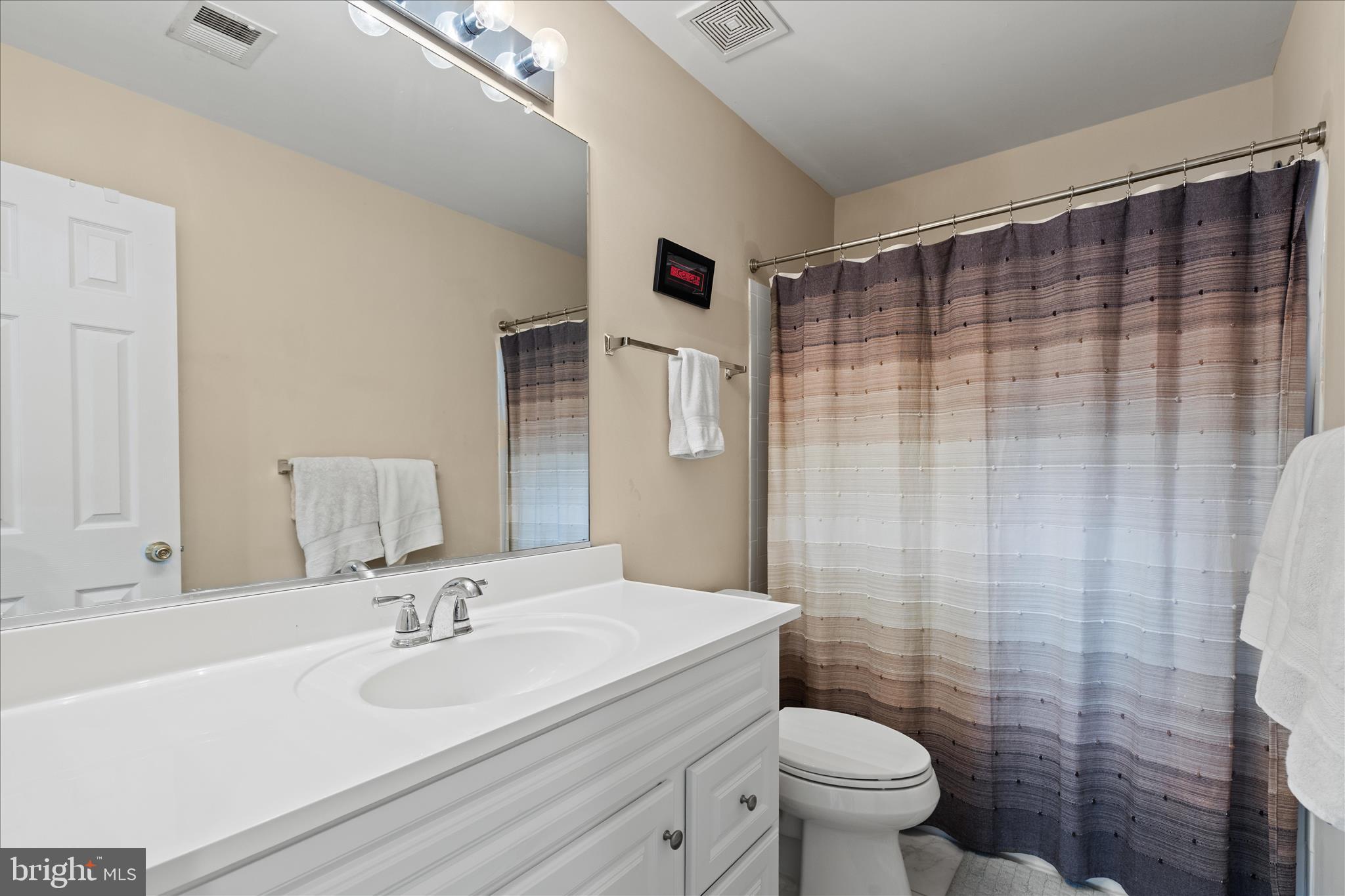 102 Delaware Avenue Hamilton, VA 20158 - Photo 30 of 50