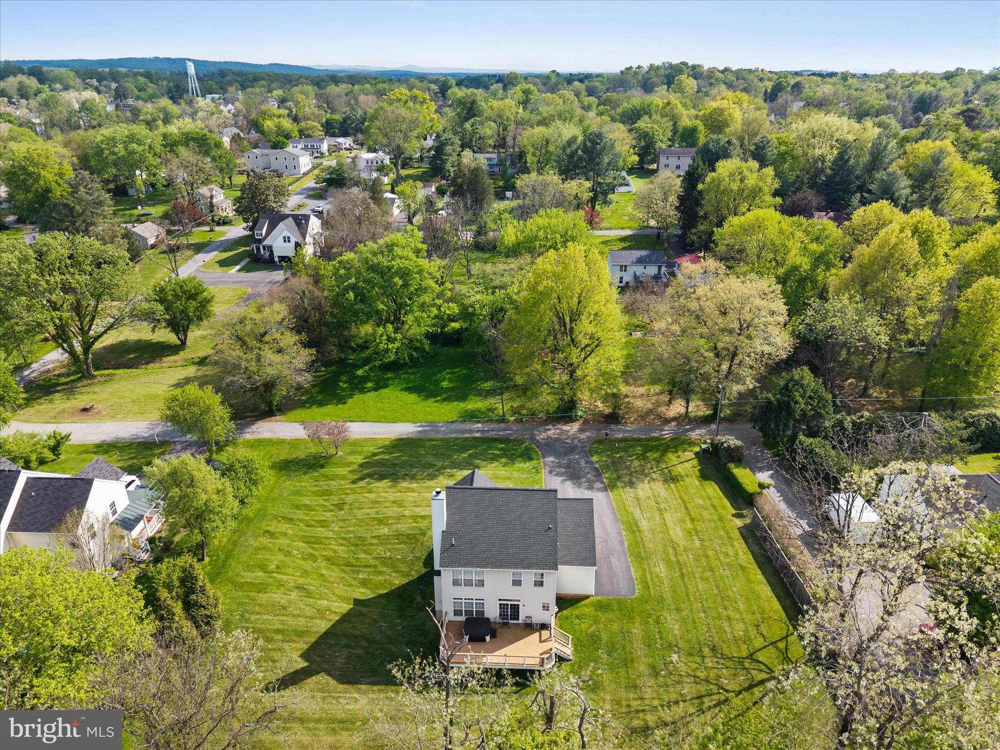 102 Delaware Avenue Hamilton, VA 20158 - Photo 44 of 50