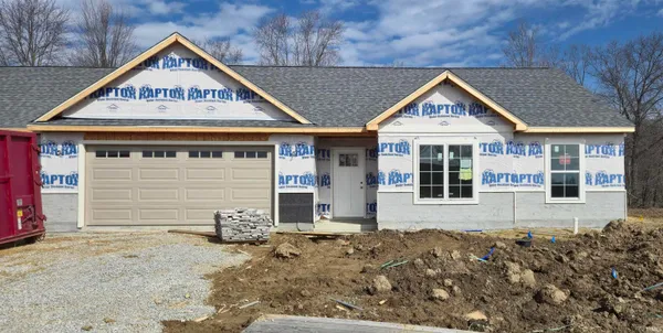 $279,900 | 1403 East Boulder Run, Columbia City, IN 46725