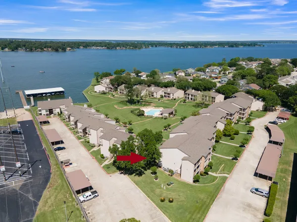 $225,000 | 301-building D 301-building D Lakeview Terrace, Montgomery, TX 77356
