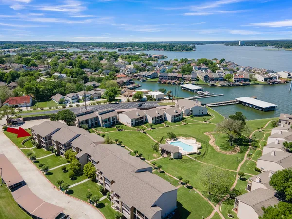 $225,000 | 301-building D 301-building D Lakeview Terrace, Montgomery, TX 77356