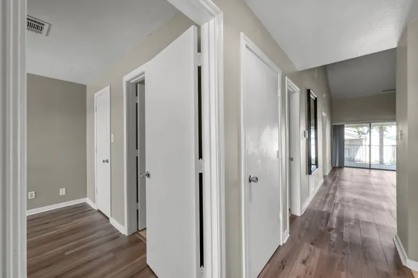 $225,000 | 301-building D 301-building D Lakeview Terrace, Montgomery, TX 77356