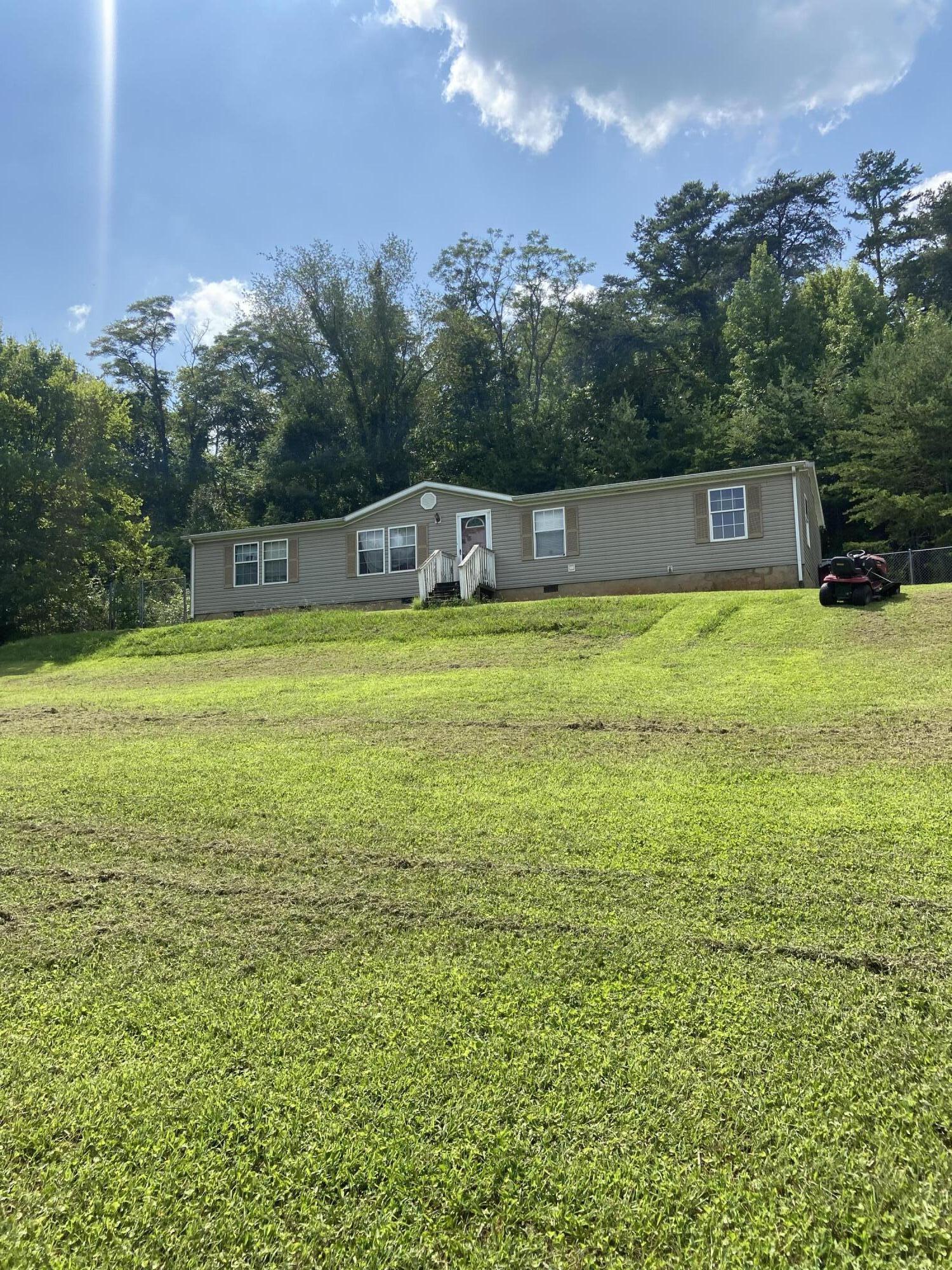 292 Byrd Road Dayton, TN 37321 - Photo 1 of 9 IMG_8241