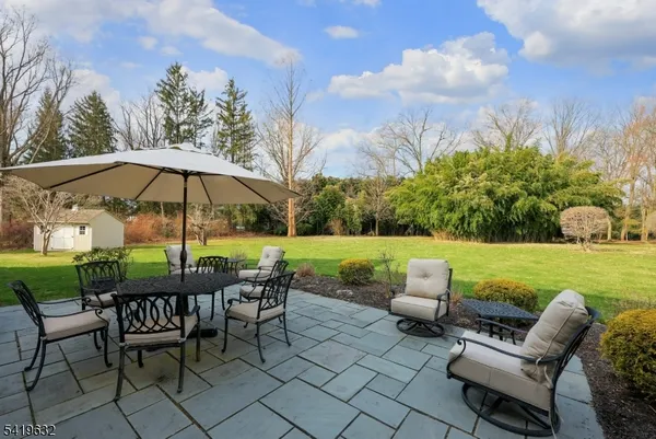 $2,150,000 | 23 Galloping Hill Road, Bernards, NJ 07920