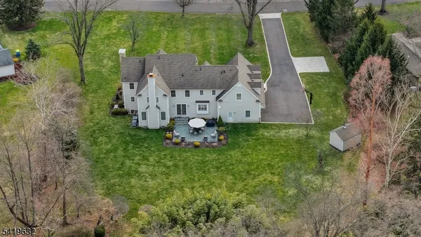 $2,150,000 | 23 Galloping Hill Road, Bernards, NJ 07920