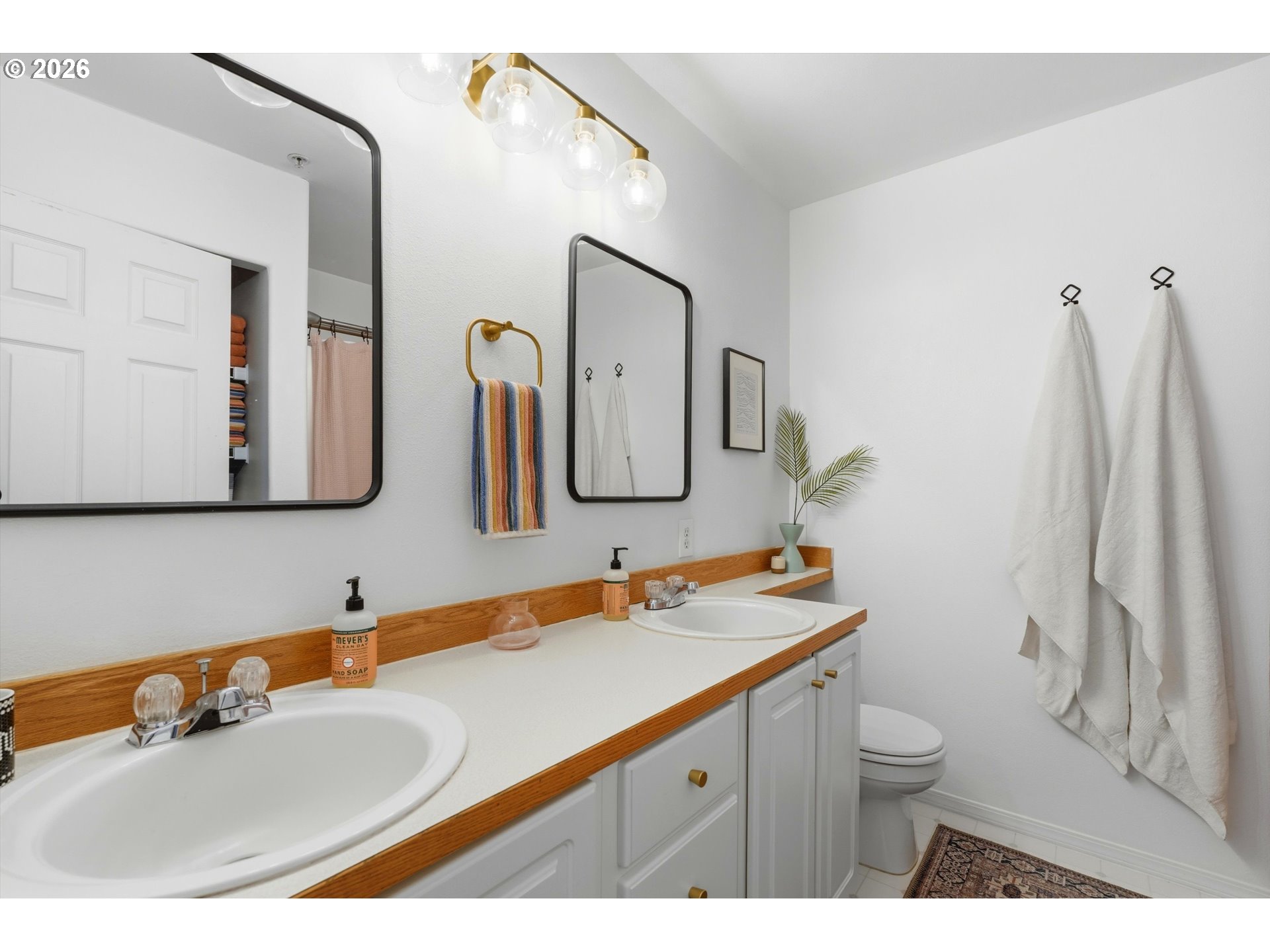 14170 Southwest Barrows Road, Unit 5 Portland, OR 97223 - Photo 18 of 33