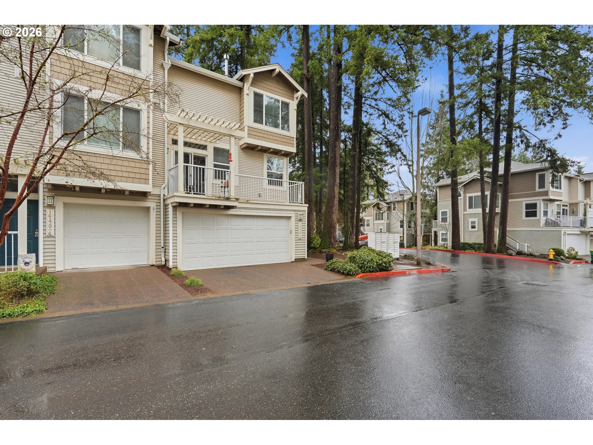 14170 Southwest Barrows Road, Unit 5 Portland, OR 97223 - Photo 2 of 33