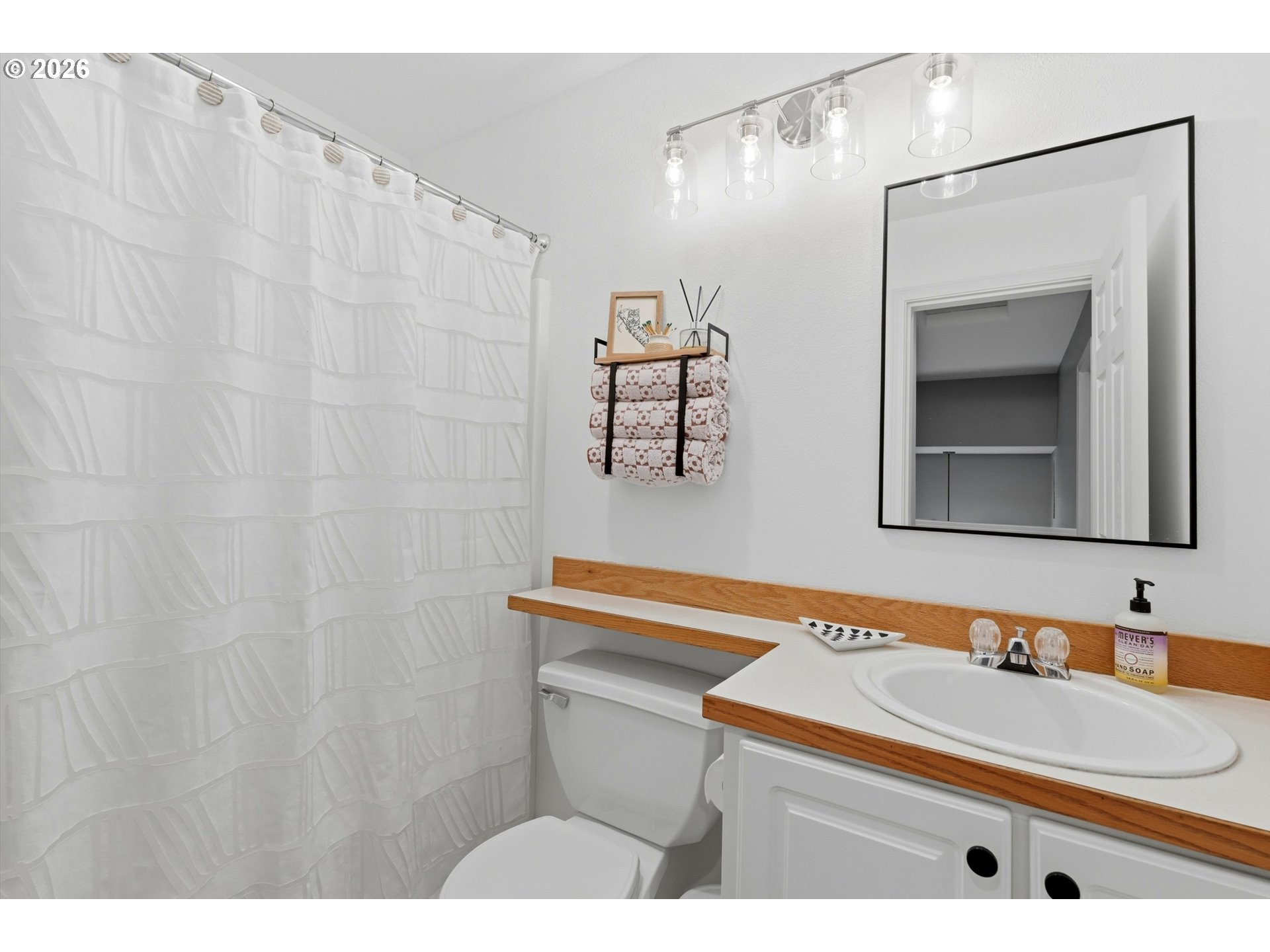 14170 Southwest Barrows Road, Unit 5 Portland, OR 97223 - Photo 21 of 33