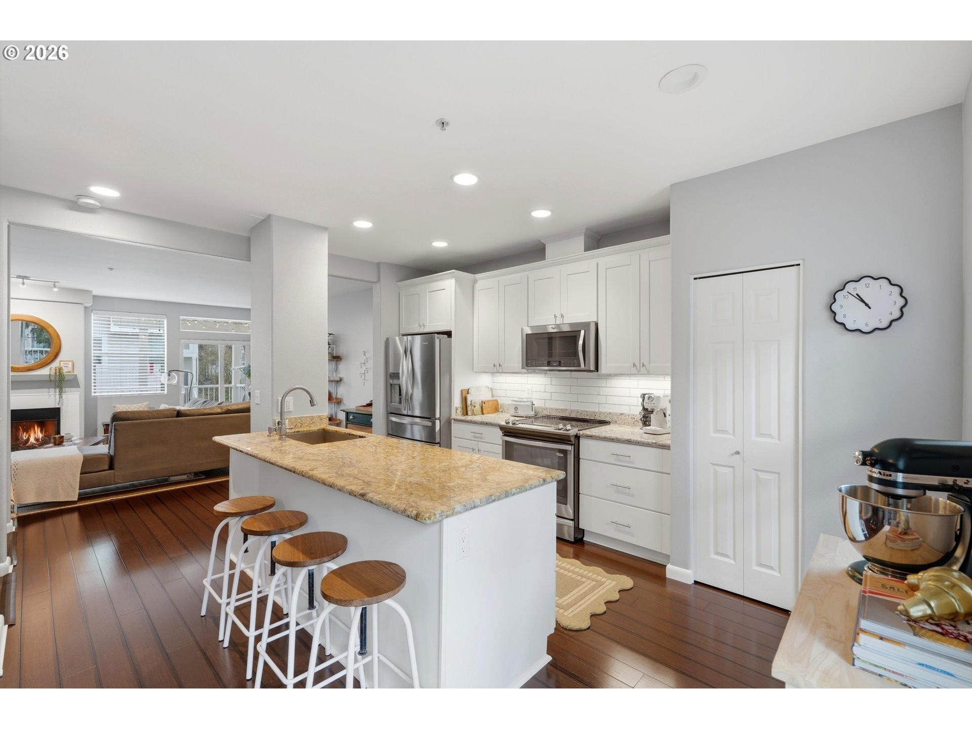 14170 Southwest Barrows Road, Unit 5 Portland, OR 97223 - Photo 9 of 33