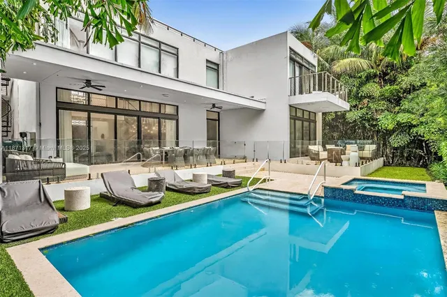 a view of outdoor space yard swimming pool and patio