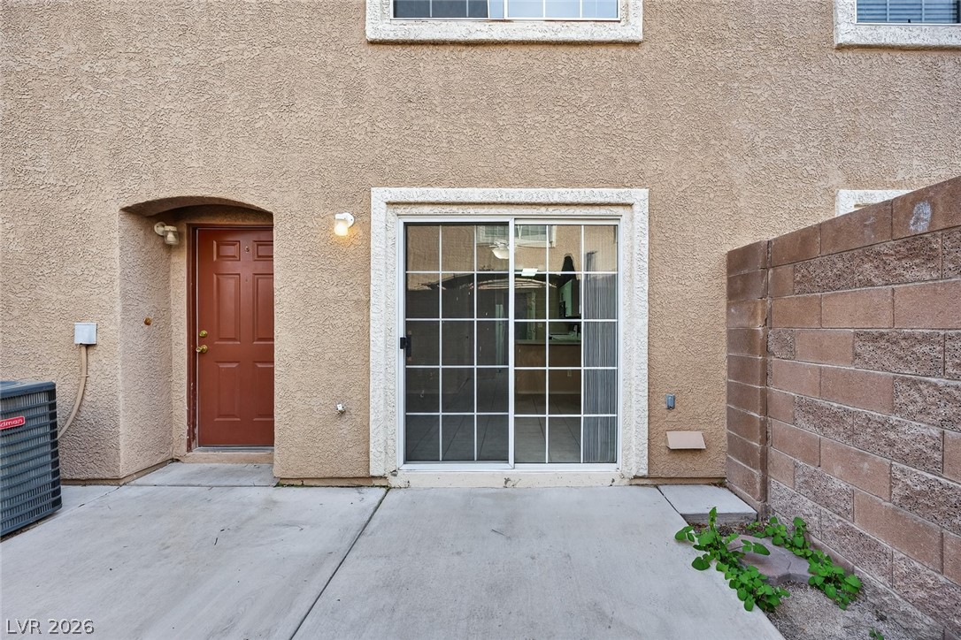 10187 Tree Bark Street Las Vegas, NV 89183 - Photo 4 of 31