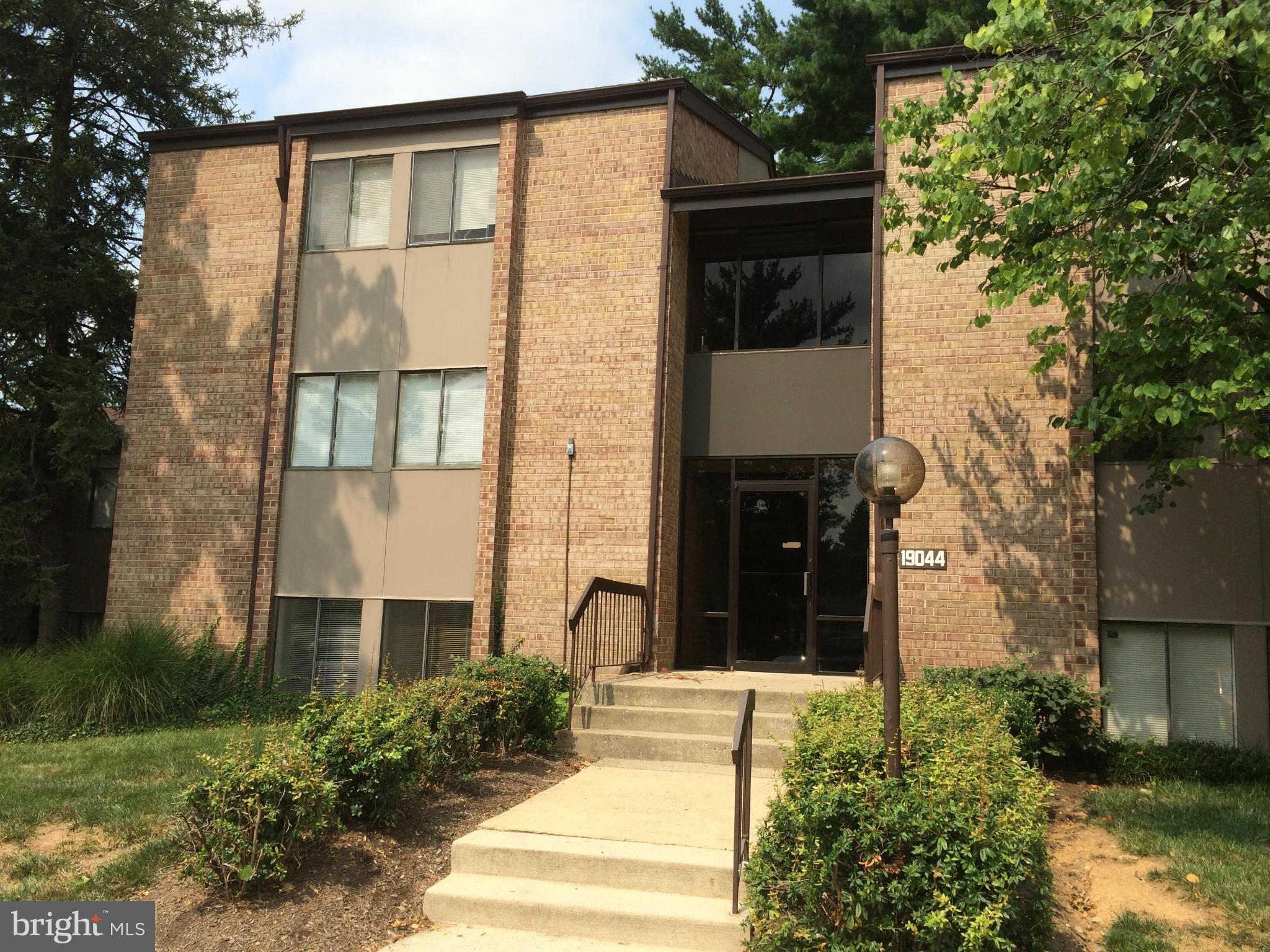 19044 Mills Choice Road, Unit 3 Gaithersburg, MD 20886 - Photo 1 of 9 Exterior (Front)