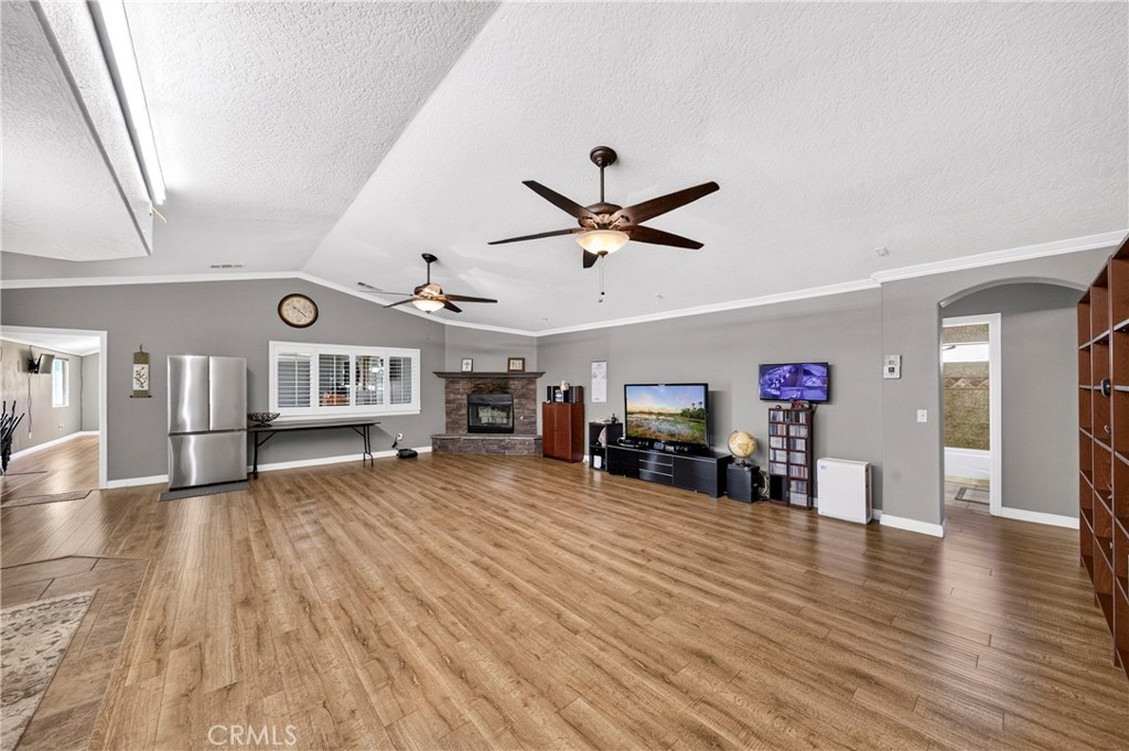21031 Rancherias Road Apple Valley, CA 92307 - Photo 25 of 39 Gallery Image 25