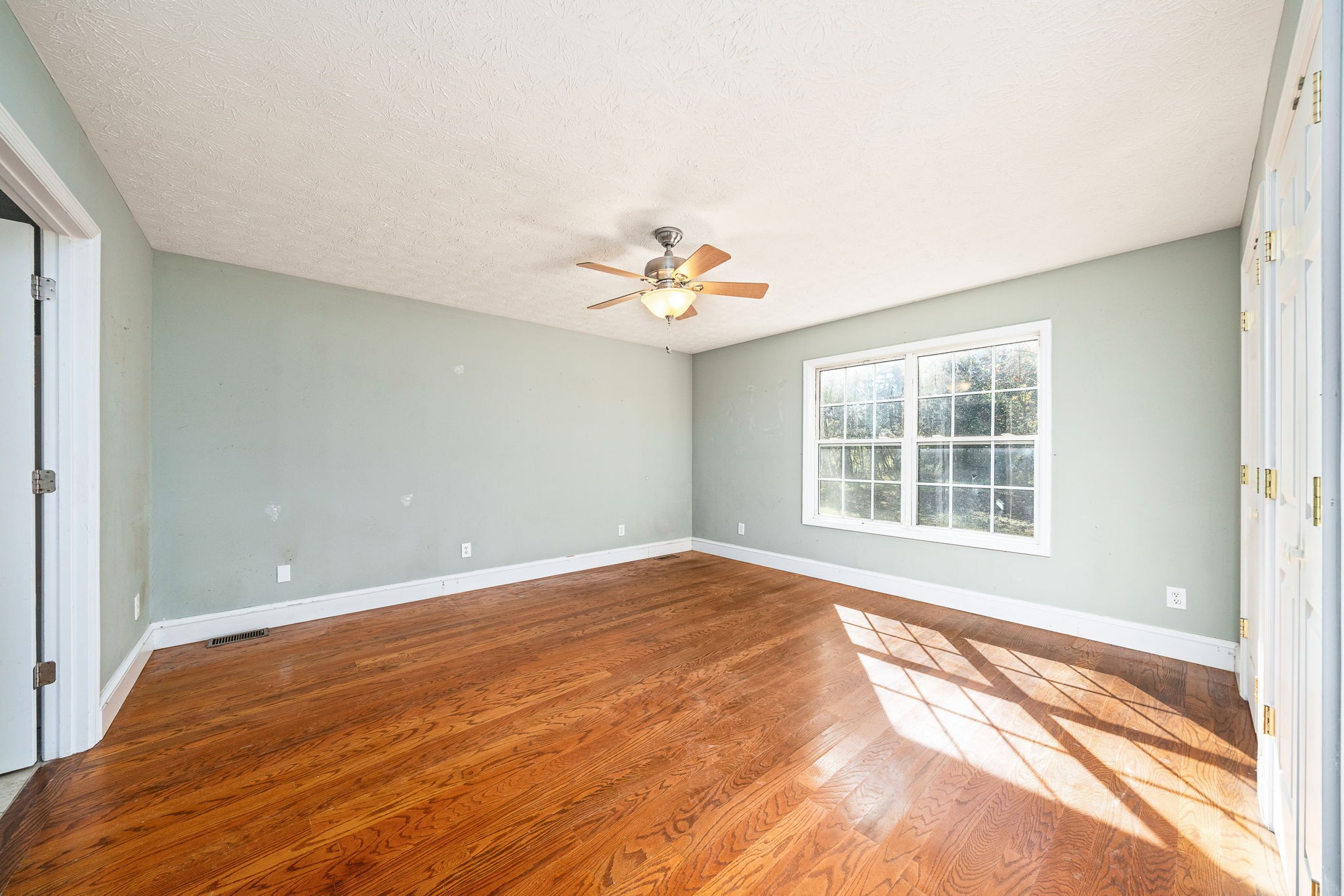 375 Golden Herren Road Sparta, TN 38583 - Photo 31 of 45 a view of an empty room with a window