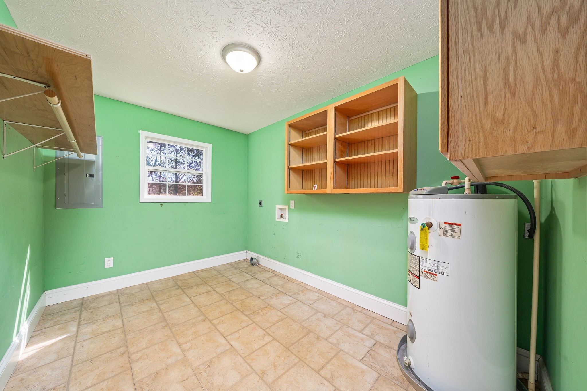 375 Golden Herren Road Sparta, TN 38583 - Photo 37 of 45 a bedroom with a bed and a window