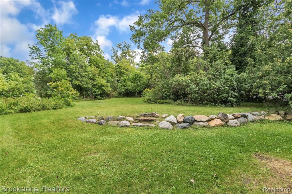 885 East Romeo Road Leonard, MI 48367 - Photo 50 of 60
