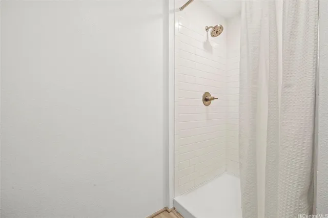 $820,000 | 615 Keawe Street, Unit 3005, Honolulu, HI 96813