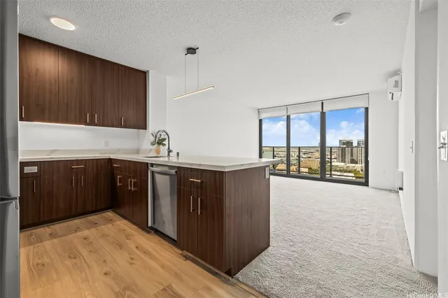 $820,000 | 615 Keawe Street, Unit 3005, Honolulu, HI 96813