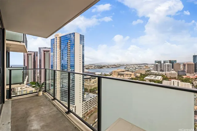 $820,000 | 615 Keawe Street, Unit 3005, Honolulu, HI 96813