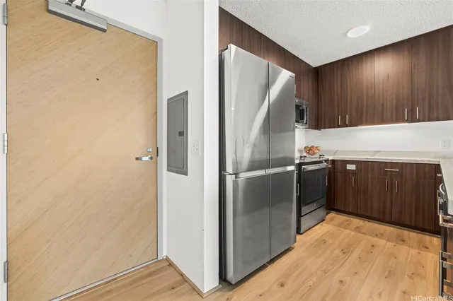 $820,000 | 615 Keawe Street, Unit 3005, Honolulu, HI 96813