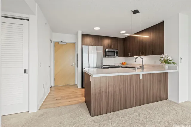 $820,000 | 615 Keawe Street, Unit 3005, Honolulu, HI 96813
