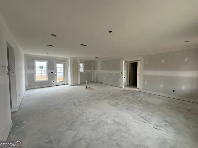 a view of livingroom and window