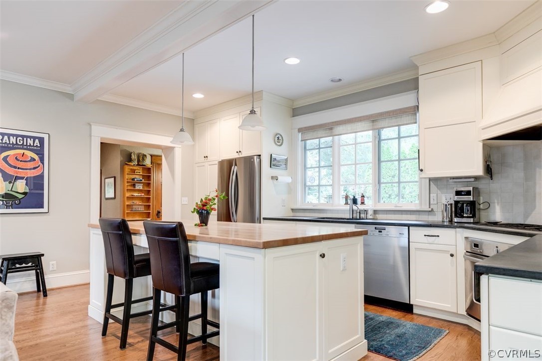 6600 Prospect Road Richmond, VA 23229 - Photo 31 of 50 Another view of kitchen. Window looks out onto the