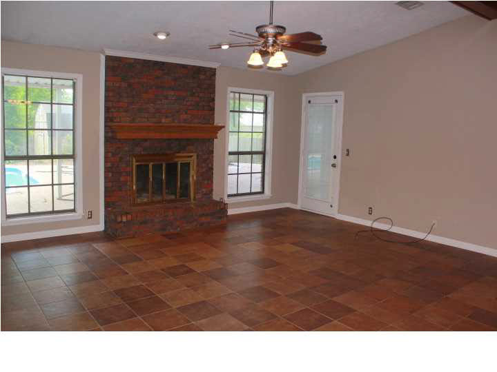68 Springview Drive Brandon, MS 39042 - Photo 9 of 50 Great Room