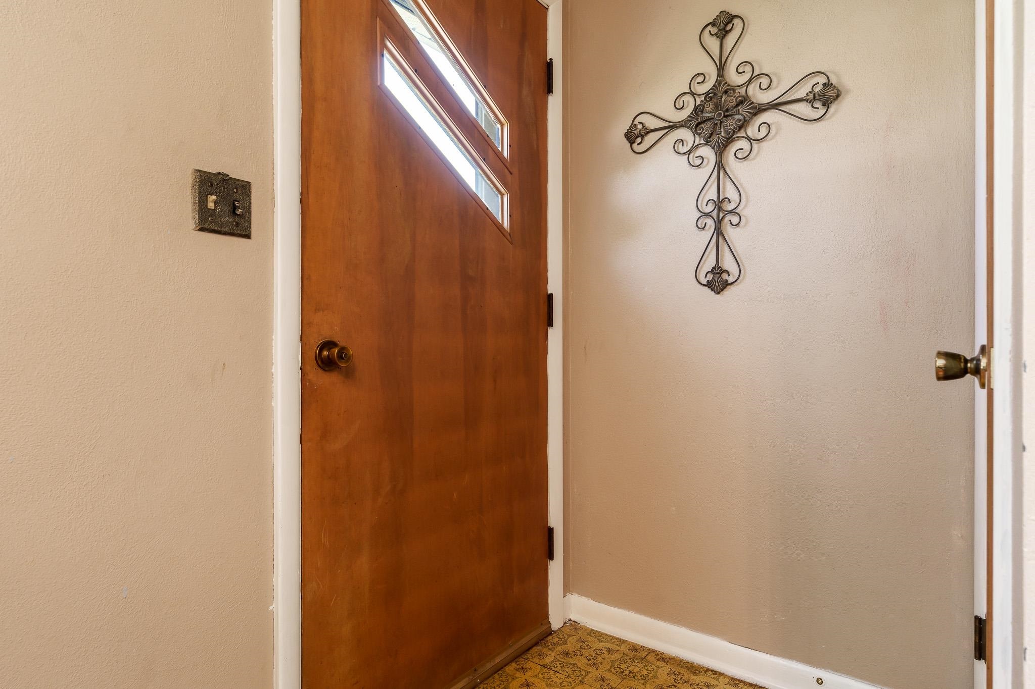 2026 Merrill Street Beloit, WI 53511 - Photo 13 of 37