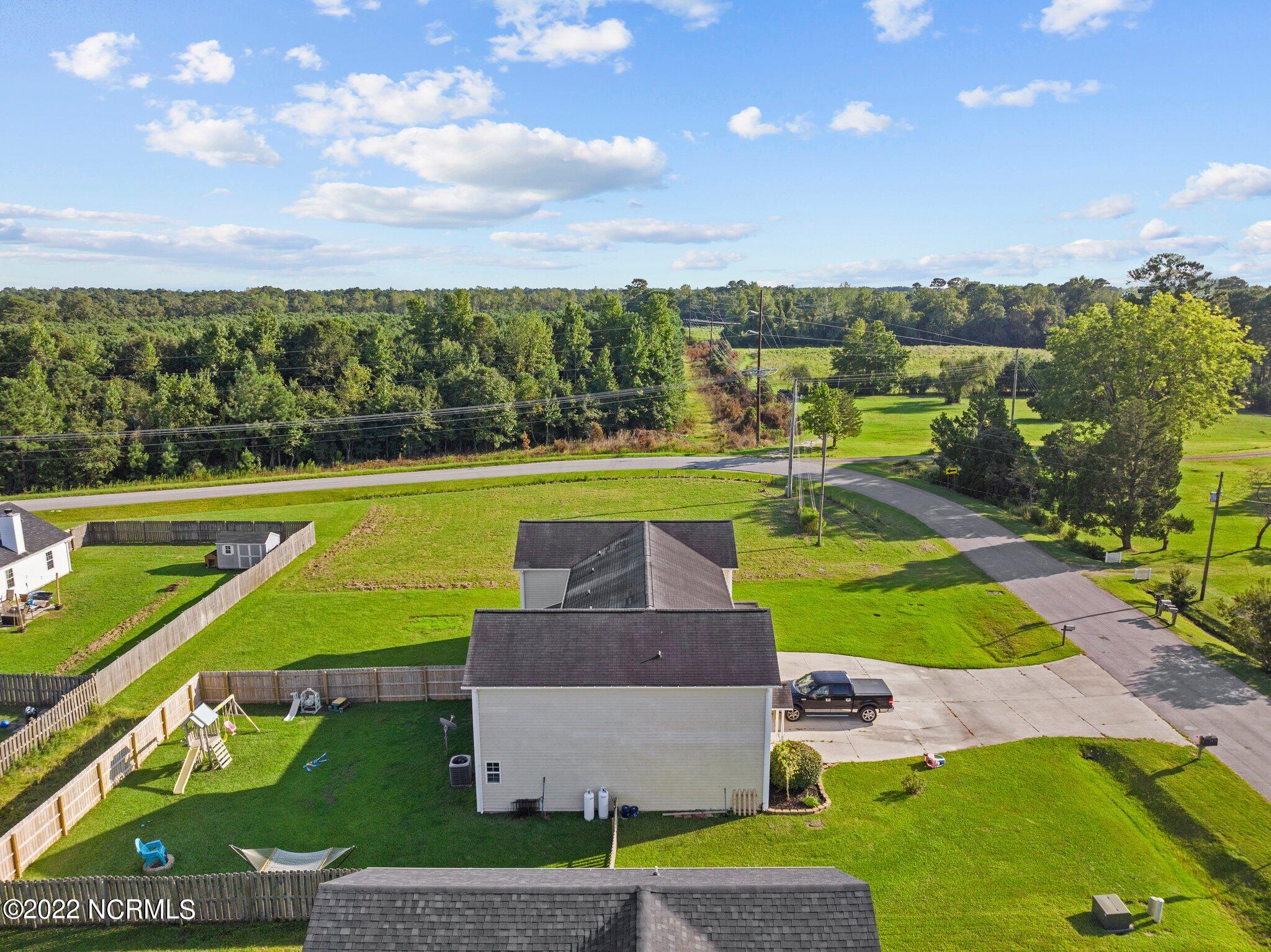 216 Smallwood Road Hubert, NC 28539 - Photo 36 of 45 side aerial view