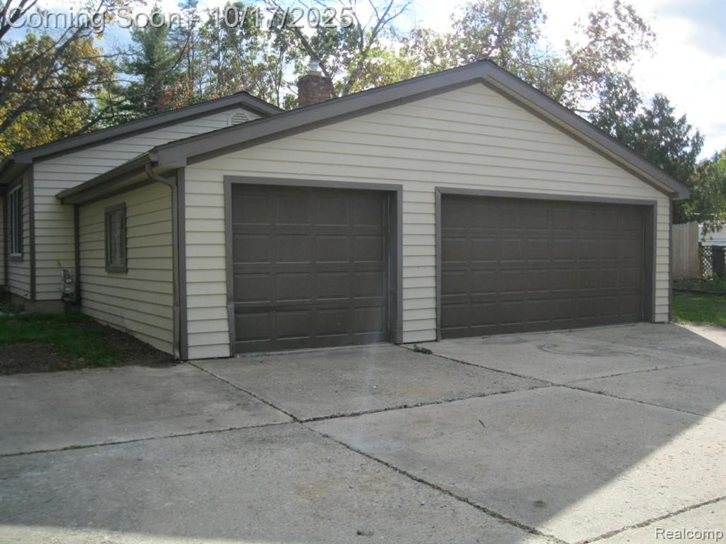 4491 Ormond Road White Lake, MI 48383 - Photo 3 of 39 Gallery Image 3