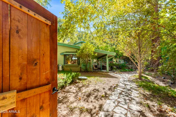 $750,000 | 31 East Ramsey Canyon Road, Hereford, AZ 85615