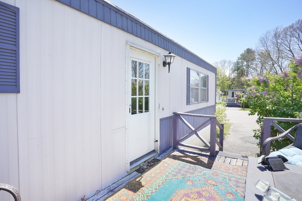 46 Willow Tree Drive Attleboro, MA 02703 - Photo 7 of 14