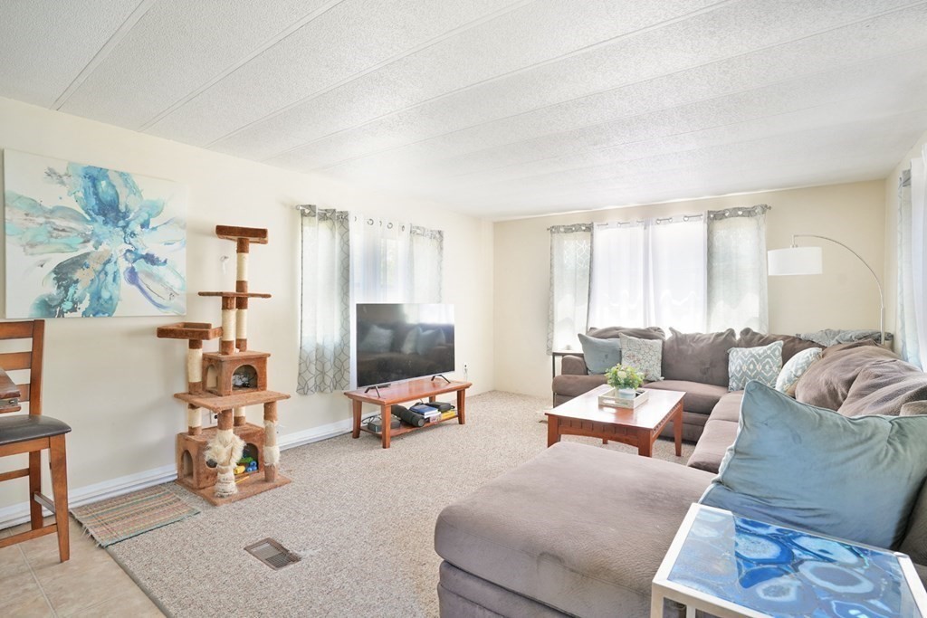 46 Willow Tree Drive Attleboro, MA 02703 - Photo 9 of 14