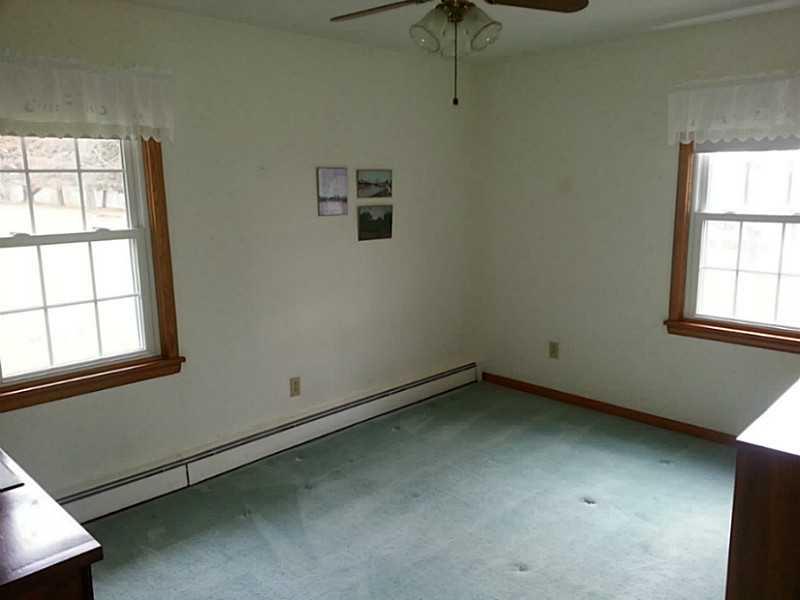 533 Winter Road New Castle, PA 16101 - Photo 18 of 25 Bedroom. 3rd Bedroom