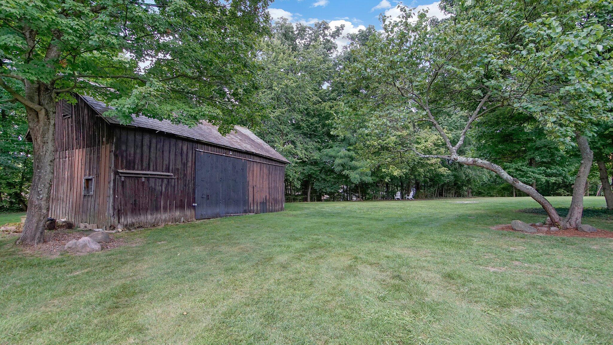 8069 Flint Road Columbus, OH 43235 - Photo 66 of 75 Yard