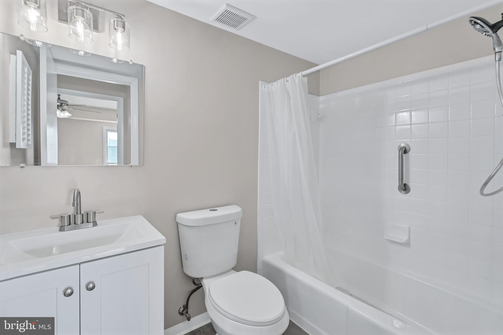 9140 Canterbury Riding Laurel, MD 20723 - Photo 16 of 30