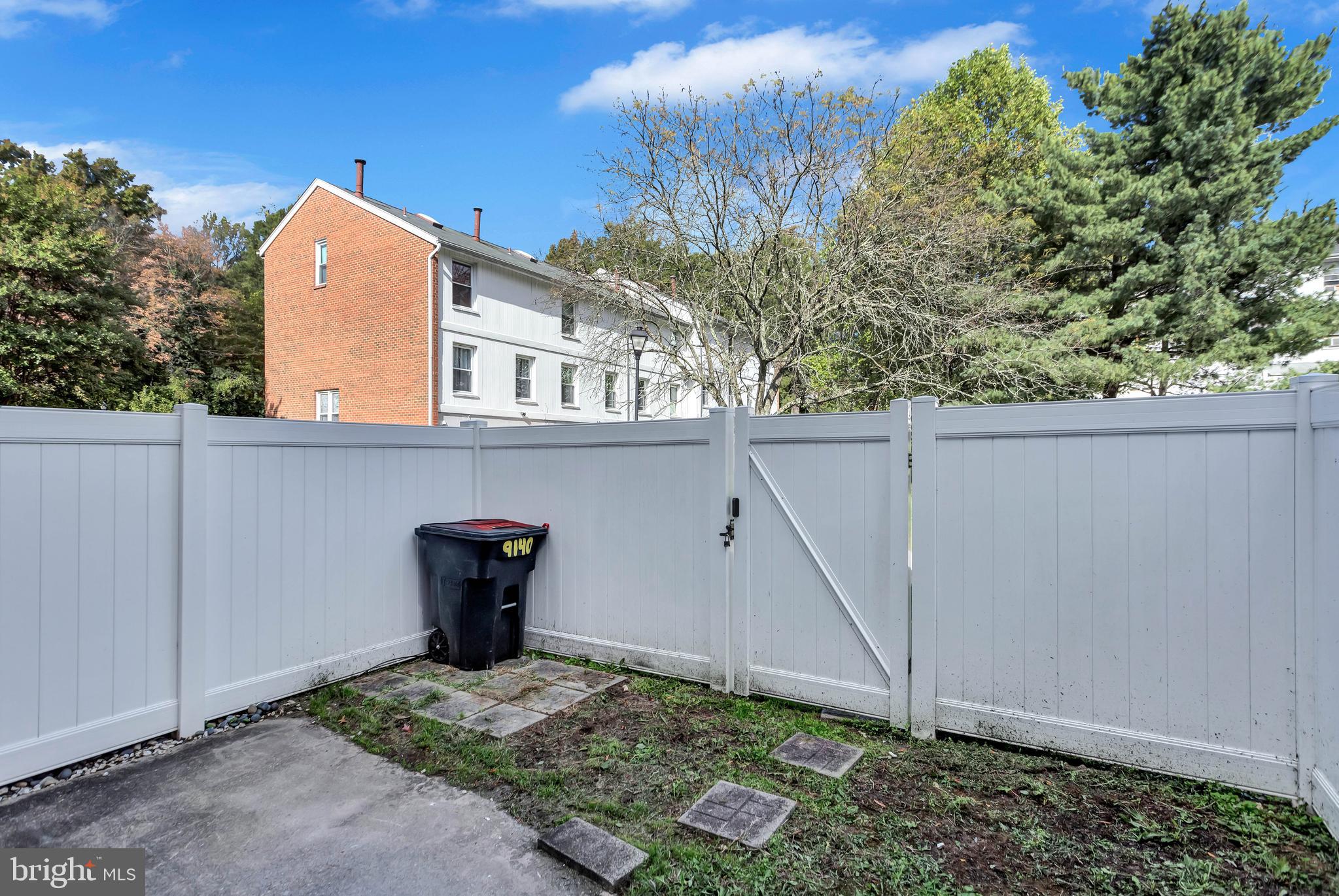 9140 Canterbury Riding Laurel, MD 20723 - Photo 28 of 30