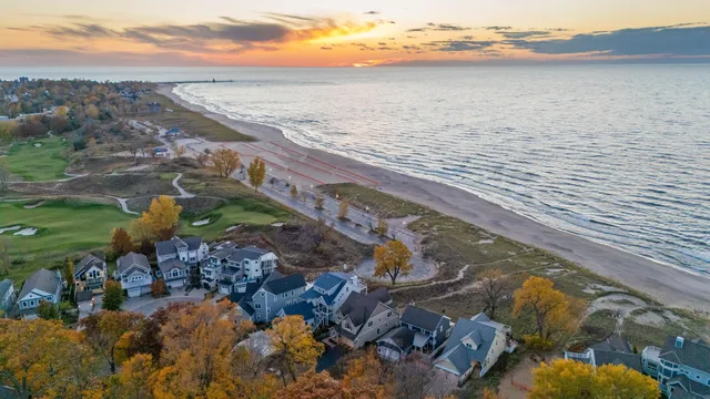 $2,550,000 | 154 Grand Boulevard, Benton Harbor, MI 49022