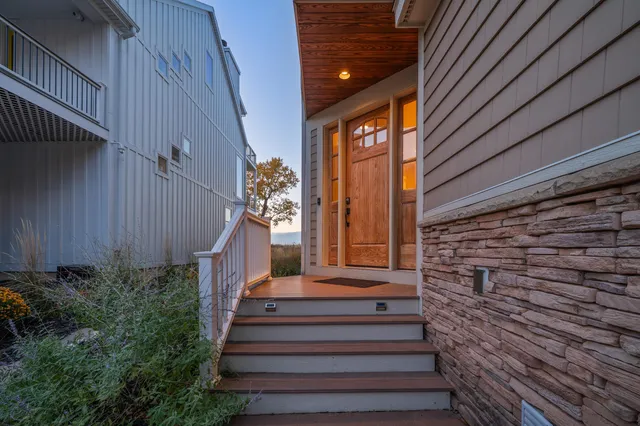 $2,550,000 | 154 Grand Boulevard, Benton Harbor, MI 49022