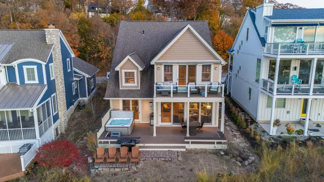 $2,550,000 | 154 Grand Boulevard, Benton Harbor, MI 49022