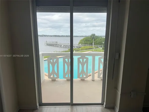 $245,000 | 925 North Halifax, Unit 102, Daytona Beach, FL 32118