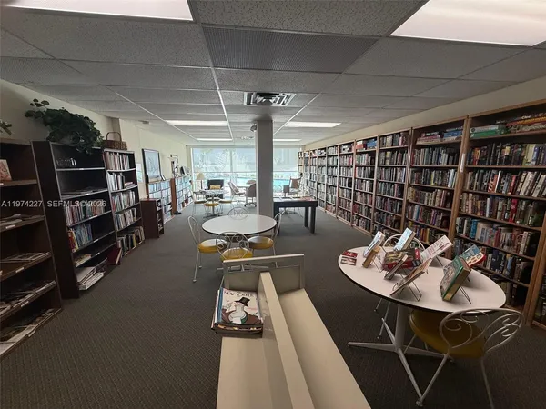 $245,000 | 925 North Halifax, Unit 102, Daytona Beach, FL 32118