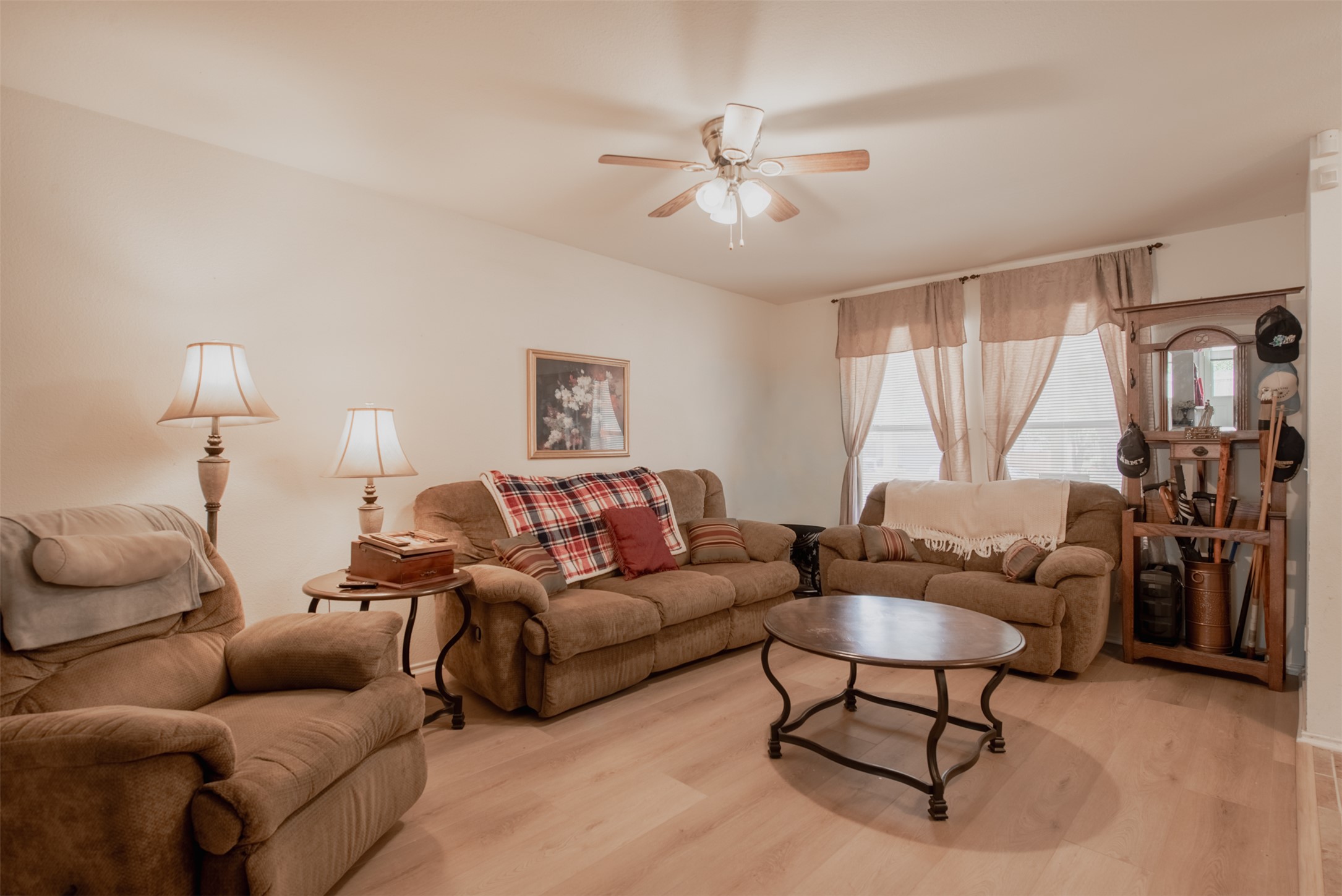 5501 English Avenue Austin, TX 78724 - Photo 3 of 19 a living room with furniture and a large window