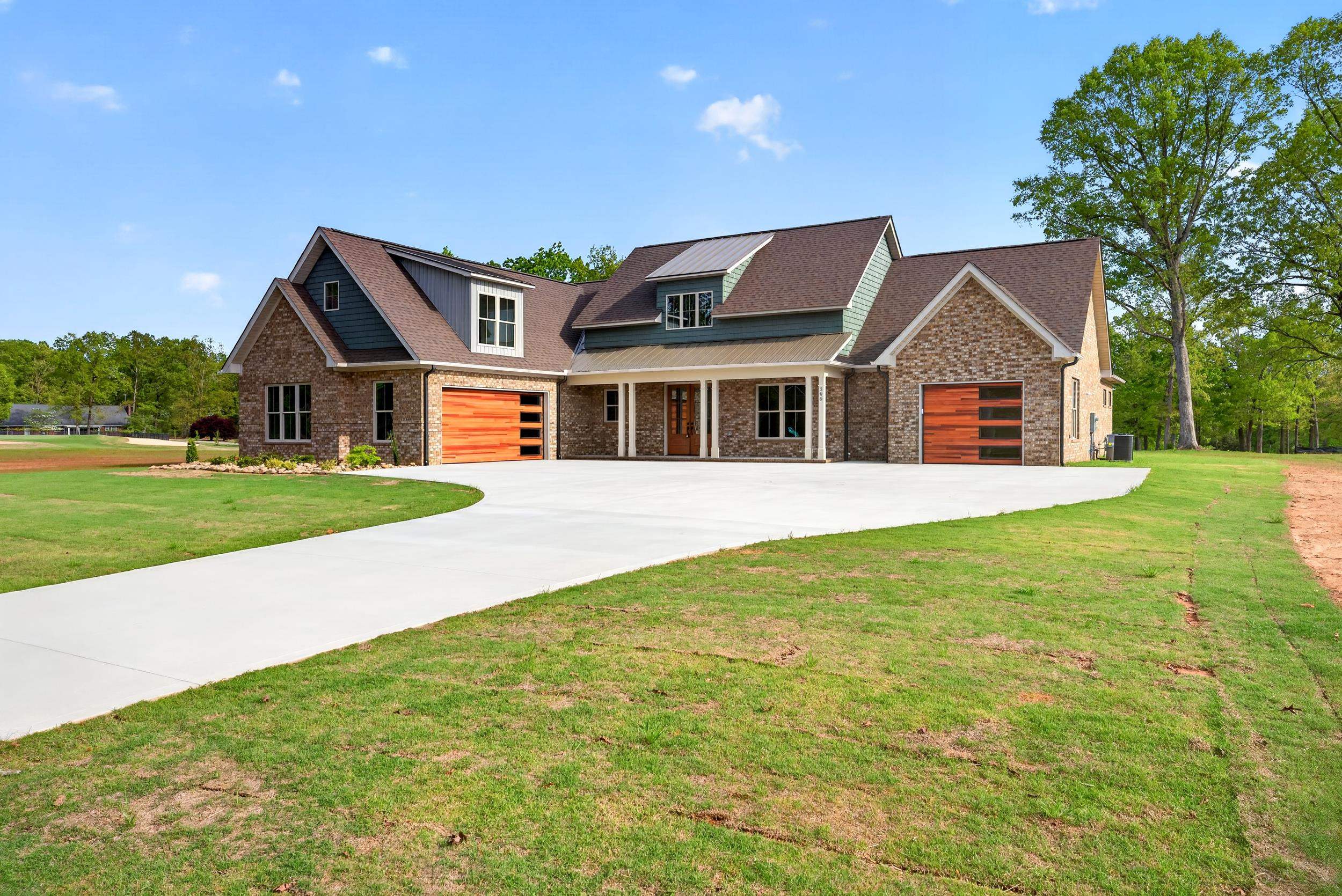 305 Old Pros Drive Gaffney, SC 29341 - Photo 2 of 48
